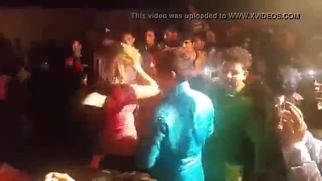 Pakistani song hot