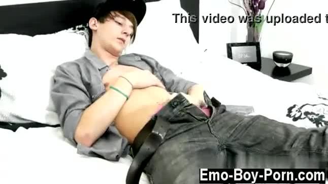 Naked men n this update we find fabulous emo dude Max Brown in an