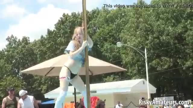 Amateur blonde is on the stage teasing the crowd