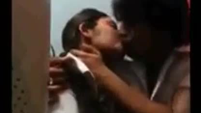 Engineering College Student hot romance in CS lab Swallows