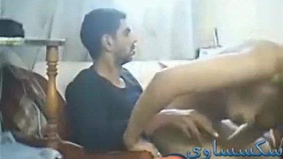 Arab amateur threesome