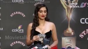 Cumshot on sonam kapoor and hot alia bhatt in a sexy short pant