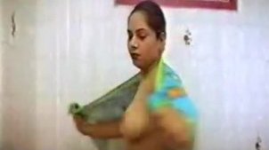 Sindhu hot in bathroom