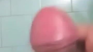 Dubai guy show his big cock and cum