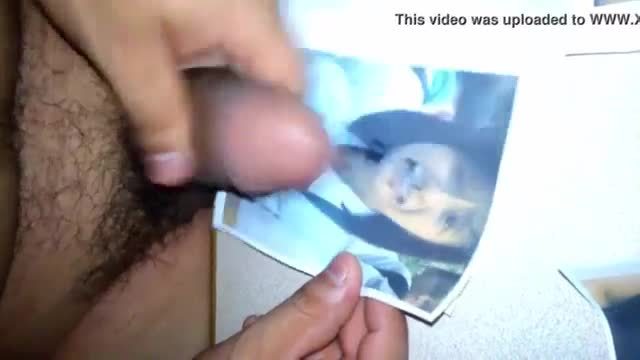 Cumtribute Slowmotion