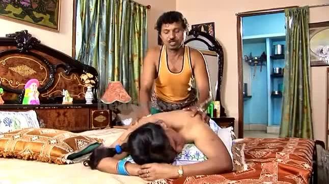 Hot Aunty in Tamil Bgrade Shooting with Tamil Conversation