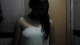 Indian college girl bathing self recorded