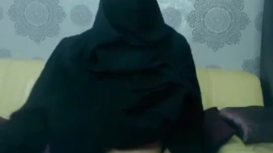 Arab naughty aunty teasing on camera