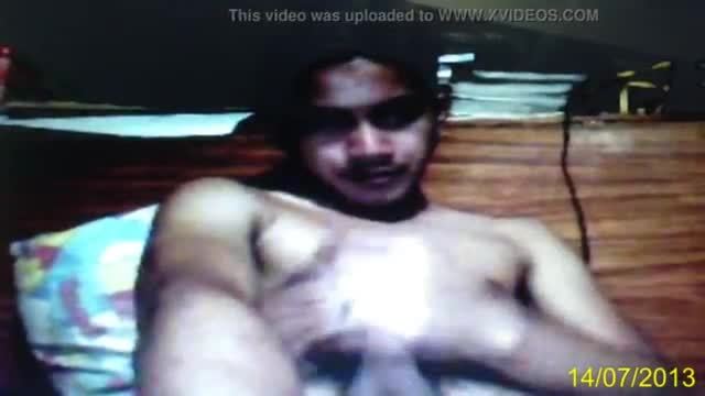 Asian Pinoy wanking