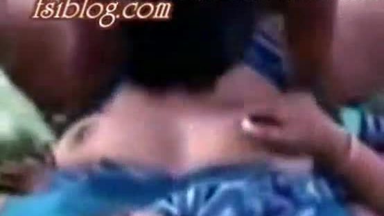 Desi village bhabi outdoor sex with neighbor