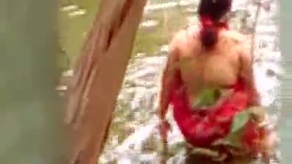 Sexy Bengali boudi soma bathing openly and showing his assets